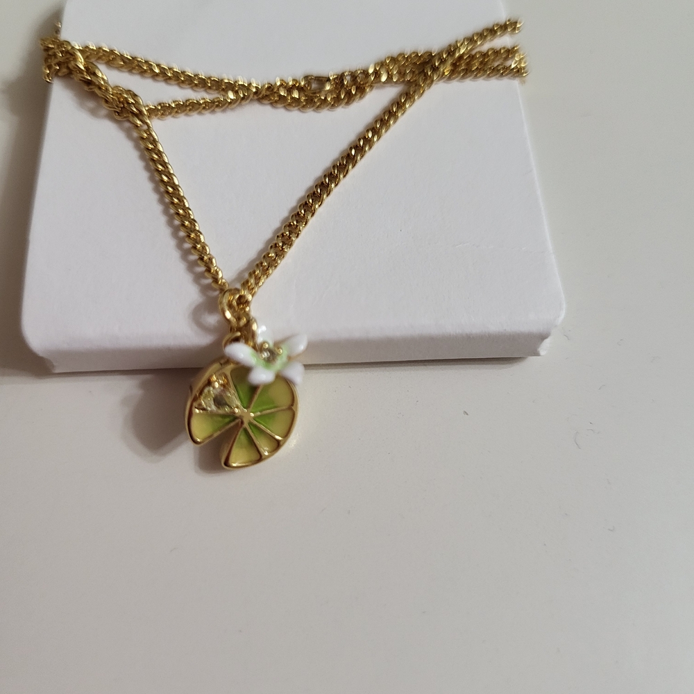 Gold and Green Floral Pendant Necklace